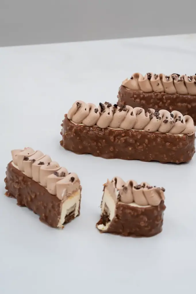 Brownie met vanillecreme & pecannoot