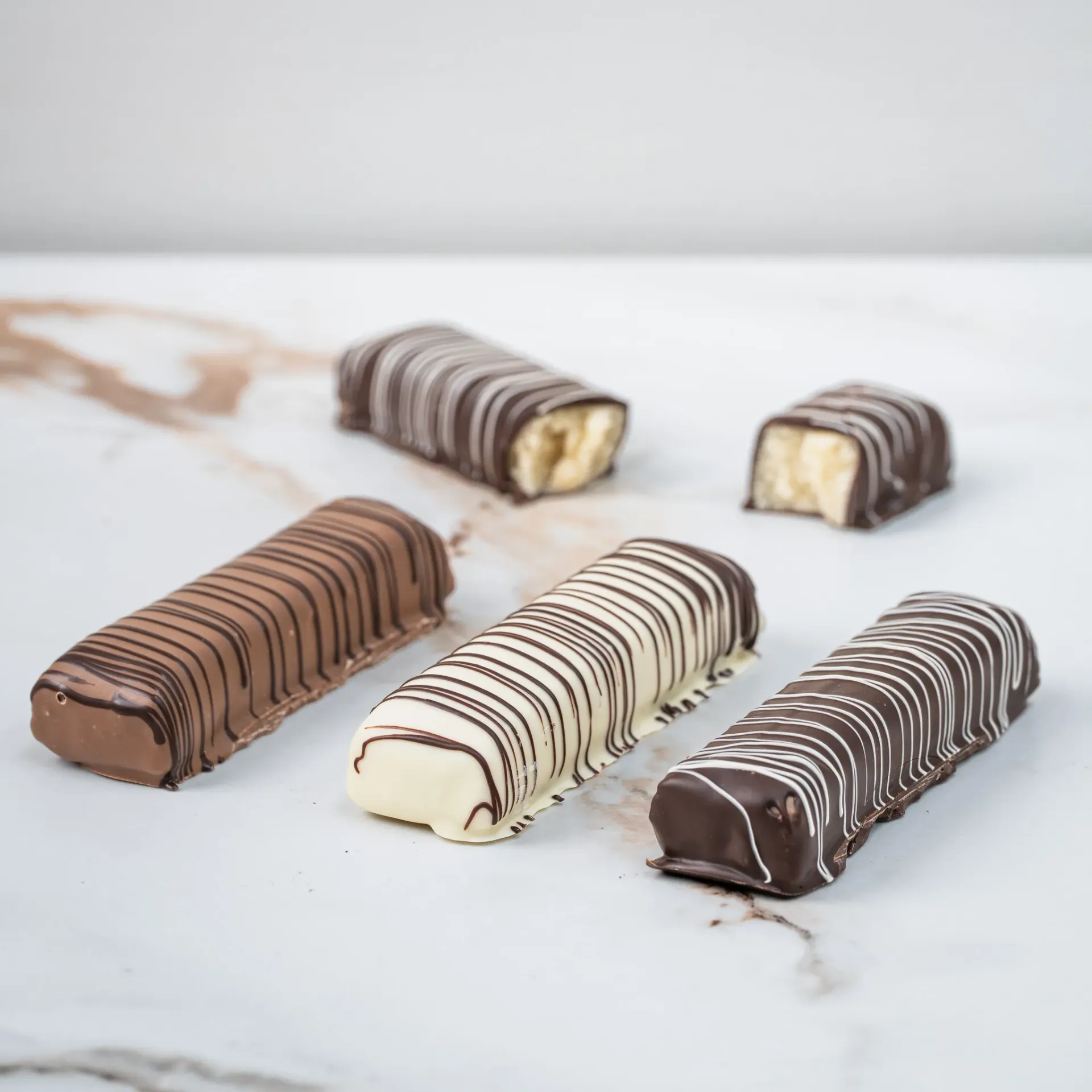 Marsepein rolletje met chocolade