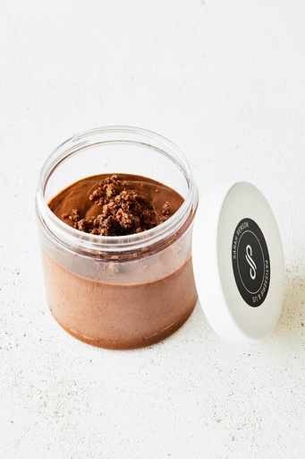 Dessertpotje chocomousse met karamel & cacao crumble